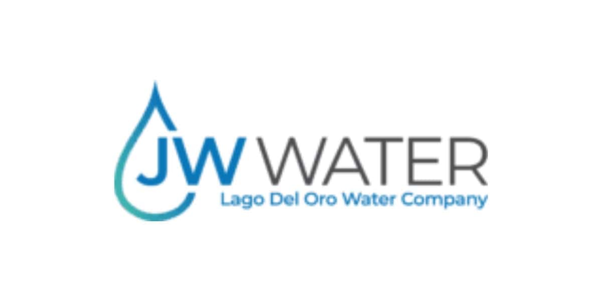 Lago Del Oro Water